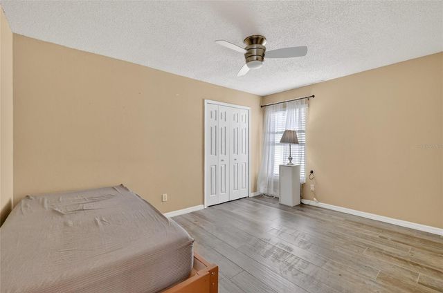 2212 LAKE POINTE CIRCLE, Leesburg, FL 34748