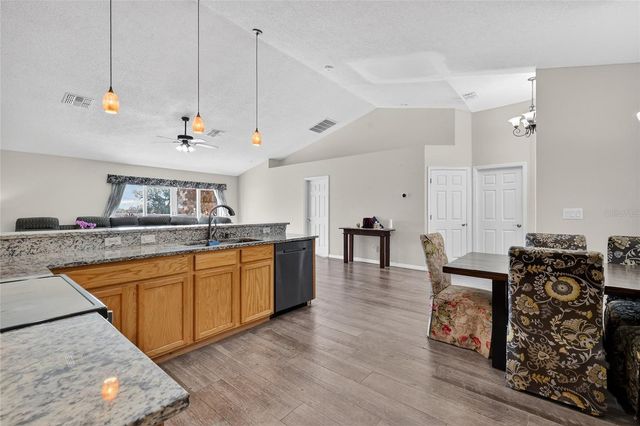 2212 LAKE POINTE CIRCLE, Leesburg, FL 34748