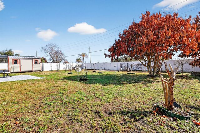 2212 LAKE POINTE CIRCLE, Leesburg, FL 34748