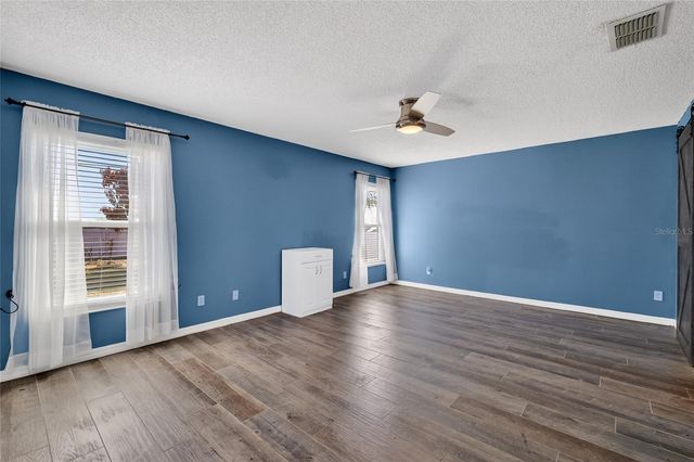 2212 LAKE POINTE CIRCLE, Leesburg, FL 34748