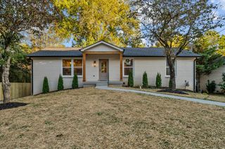 4928 Sherman Oaks Dr, Nashville, TN 37211