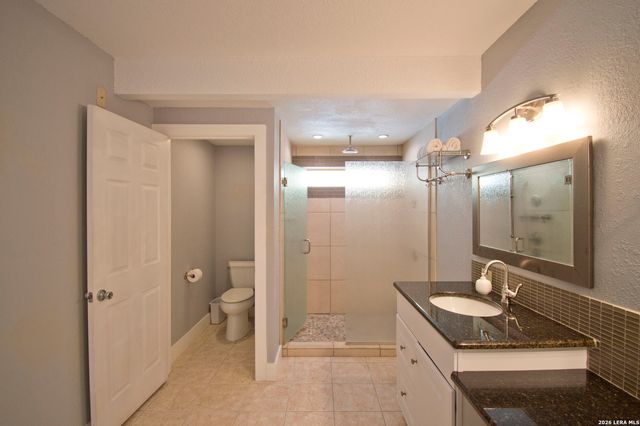 702 E Schubert, Fredericksburg, TX 78624