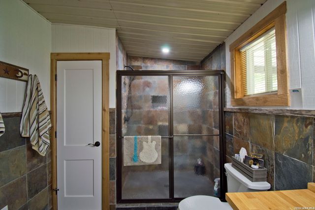 702 E Schubert, Fredericksburg, TX 78624