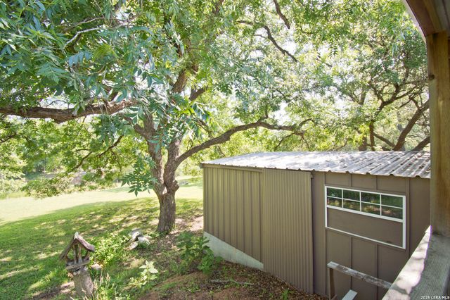 702 E Schubert, Fredericksburg, TX 78624
