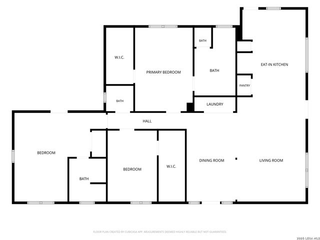 702 E Schubert, Fredericksburg, TX 78624