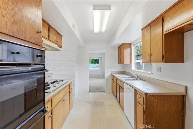 1732 Missouri, Costa Mesa, CA 92626