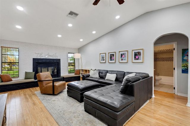 1522 ECKART DRIVE, Winter Haven, FL 33881