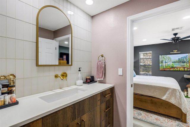 1522 ECKART DRIVE, Winter Haven, FL 33881