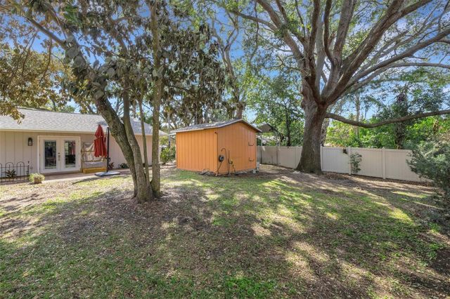 1522 ECKART DRIVE, Winter Haven, FL 33881