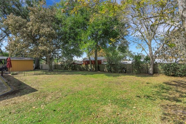 1522 ECKART DRIVE, Winter Haven, FL 33881