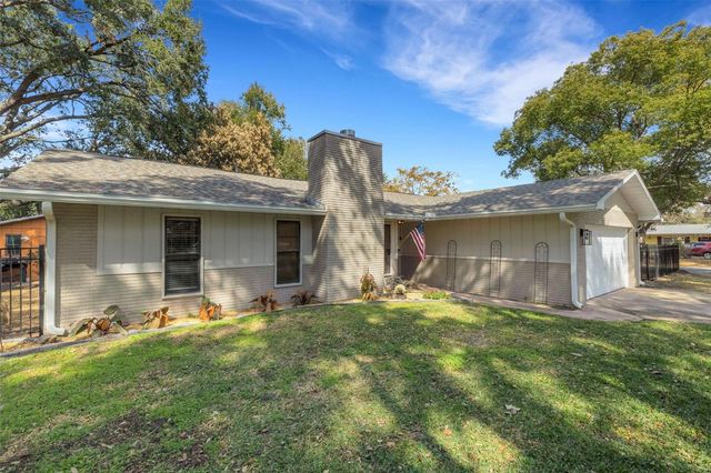 1522 ECKART DRIVE, Winter Haven, FL 33881