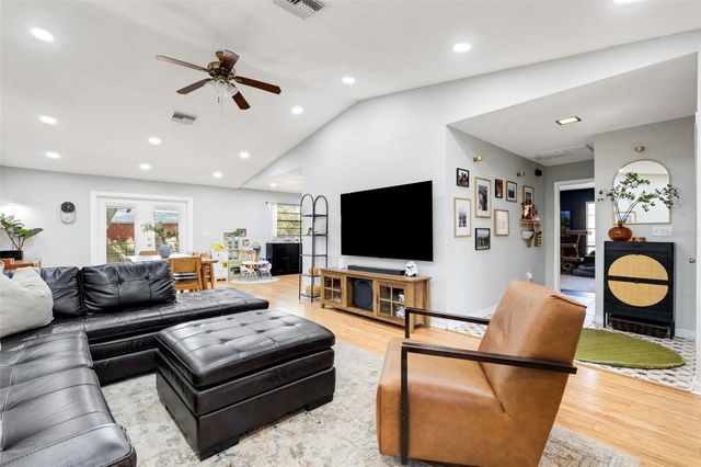 1522 ECKART DRIVE, Winter Haven, FL 33881