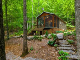 243 Jonquil Woods Road, Franklin, NC 28734