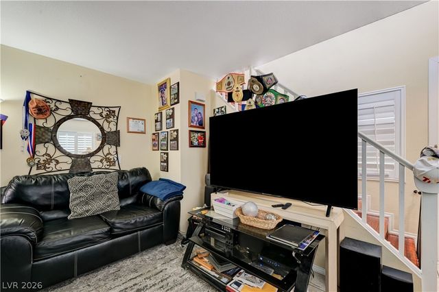 8325 Haven Cove Avenue, Las Vegas, NV 89113