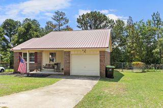 210 Eppingdale Drive, Spring Lake, NC 28390