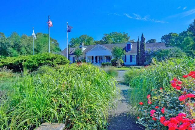 6439 Longwood Dr., Murrells Inlet, SC 29576