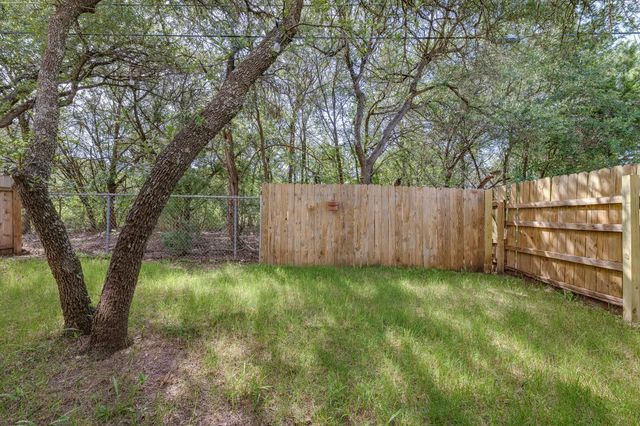 8304 Bradford Edward CV B, Austin, TX 78759