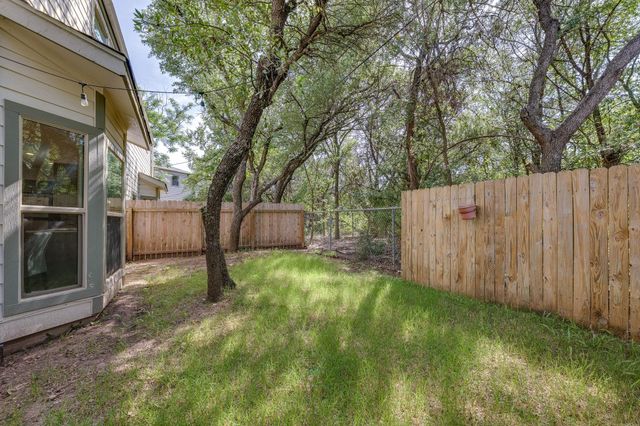 8304 Bradford Edward CV B, Austin, TX 78759