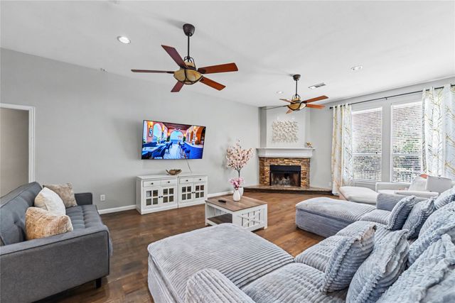 2451 Valley View Drive, Cedar Hill, TX 75104