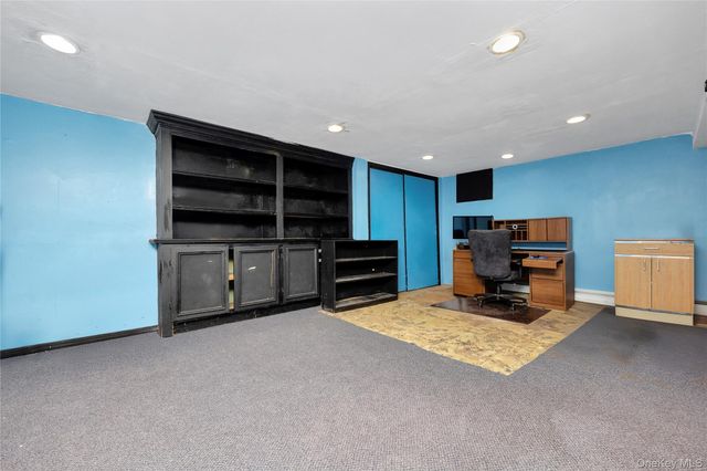 7042 173rd Street, Fresh Meadows, NY 11365