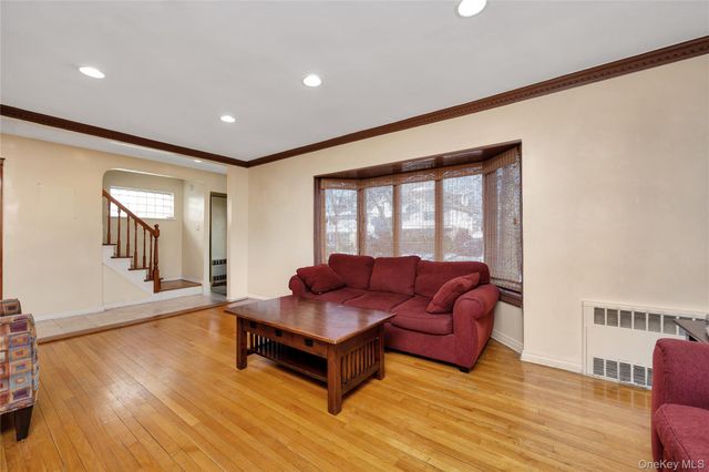 7042 173rd Street, Fresh Meadows, NY 11365