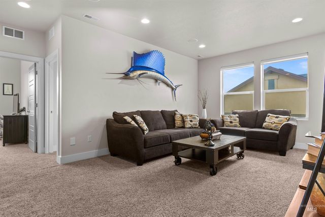 1112 E Wrightwood, Meridian, ID 83642