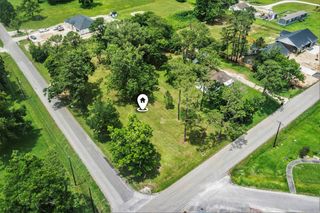 268 Davis Bend Road, Alvin, TX 77511