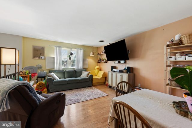 210 WHEATON ST, York, PA 17403