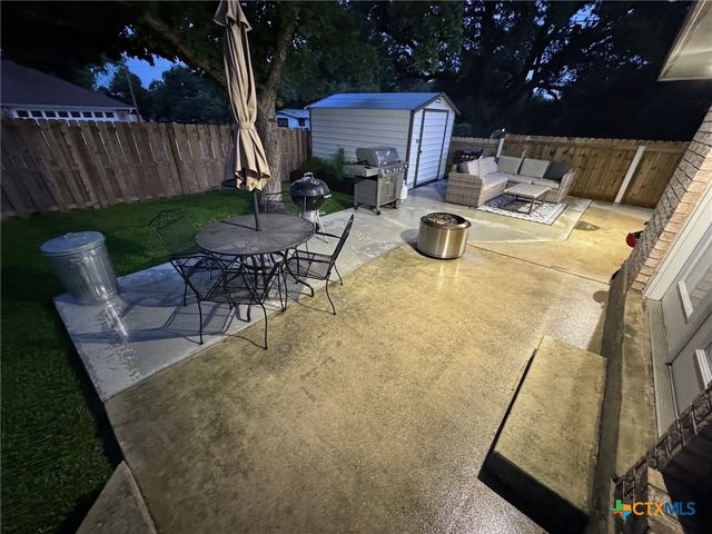 1234 Bluff Creek Circle, New Braunfels, TX 78130