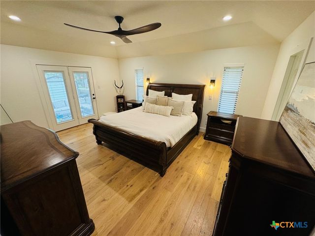 1234 Bluff Creek Circle, New Braunfels, TX 78130