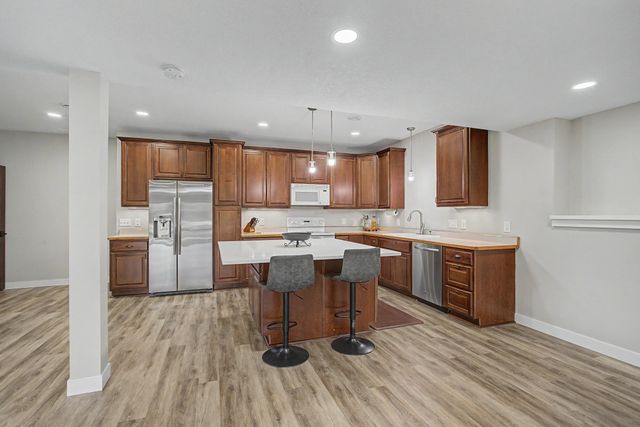 14555 21st Street N, Stillwater, MN 55082