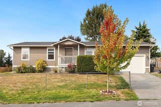 2705 E Broadway Street, Mount Vernon, WA 98274