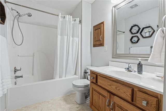 8508 NE 109th Street, Kansas City, MO 64157