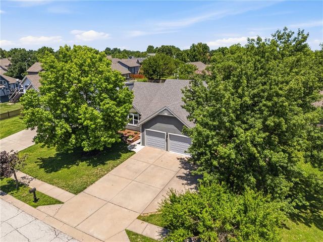 8508 NE 109th Street, Kansas City, MO 64157