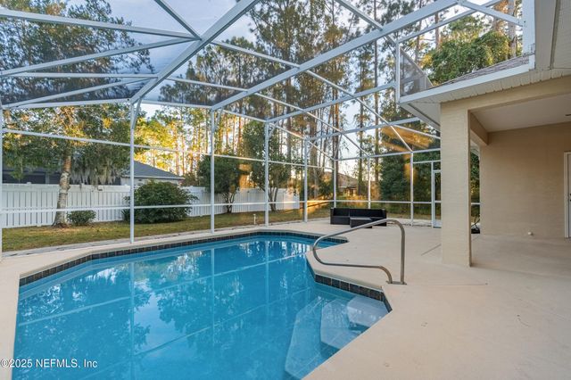 29 EDGE Lane, Palm Coast, FL 32164