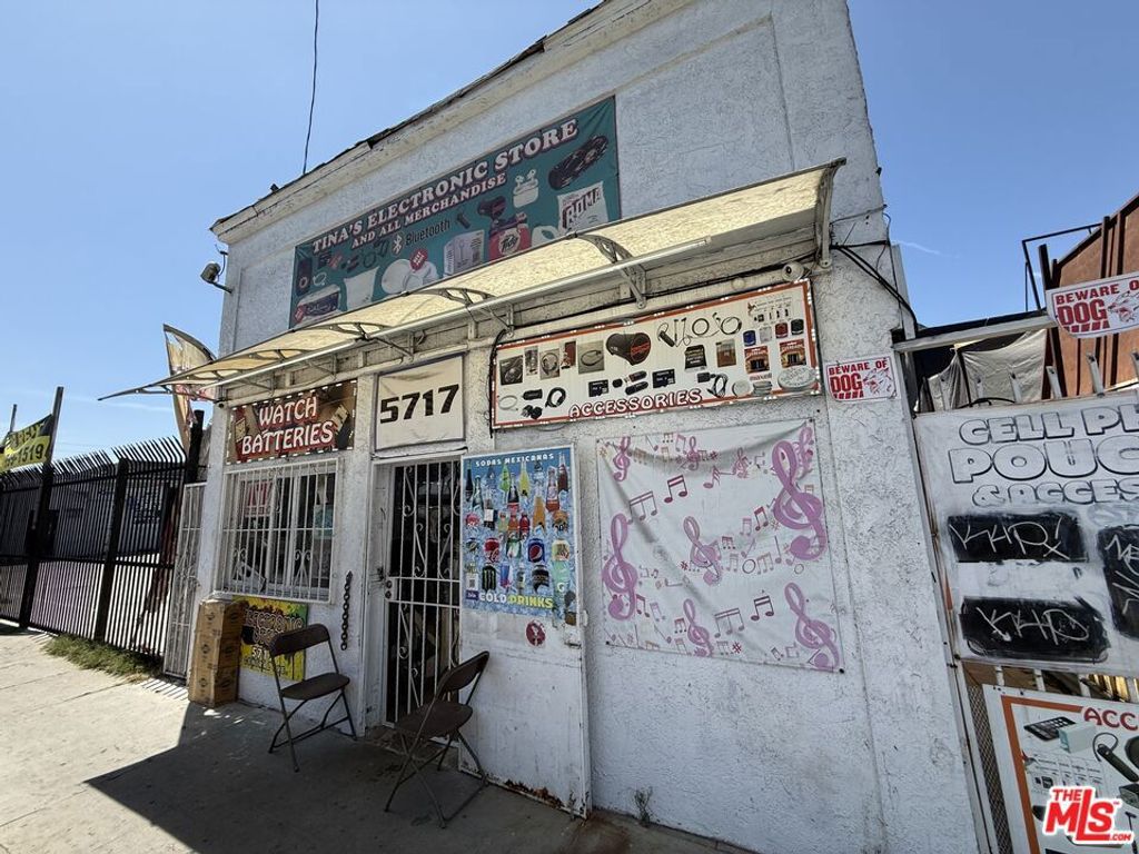 5717 S Central Avenue, Los Angeles, CA 90011 — exterior