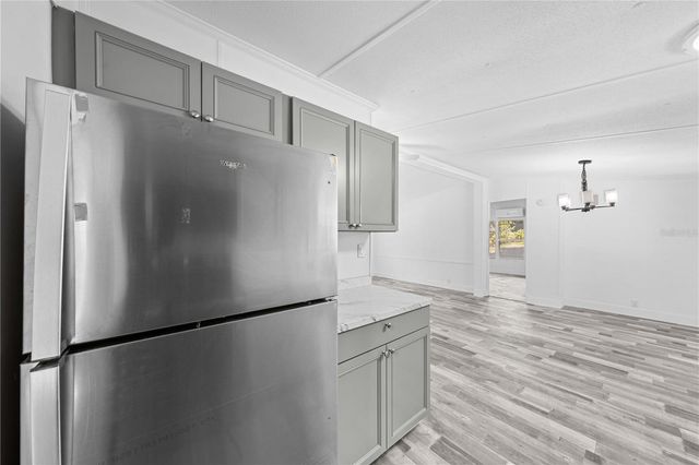 13755 SW 15TH PLACE, Ocala, FL 34481