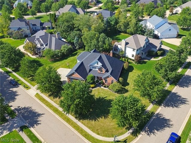 2918 Macduff Drive NW, North Canton, OH 44720