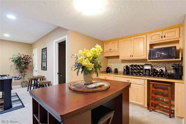 2918 Macduff Drive NW, North Canton, OH 44720