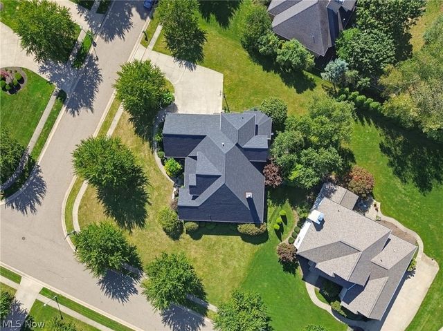 2918 Macduff Drive NW, North Canton, OH 44720