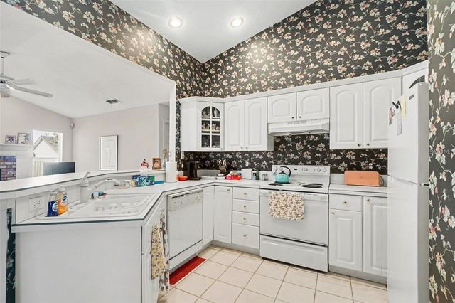 1670 E SPRING RIDGE CIRCLE, Winter Garden, FL 34787