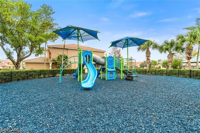 17533 Laurel Grove CT, Fort Myers, FL 33967