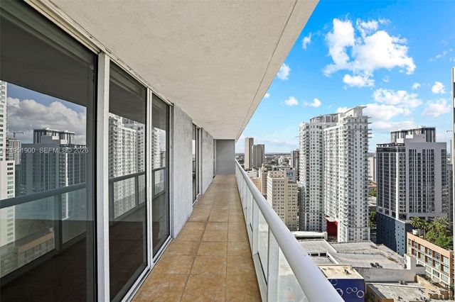 50 Biscayne Blvd 3102, Miami, FL 33132