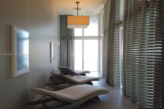 50 Biscayne Blvd 3102, Miami, FL 33132