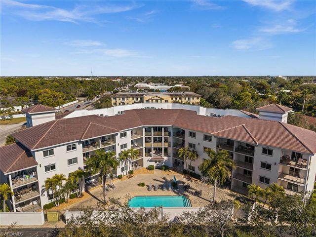 1100 Pine Ridge RD B103, Naples, FL 34108