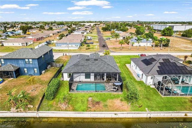 828 SW 28th ST, Cape Coral, FL 33914