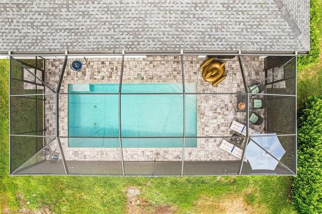 828 SW 28th ST, Cape Coral, FL 33914