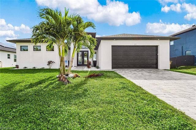 828 SW 28th ST, Cape Coral, FL 33914