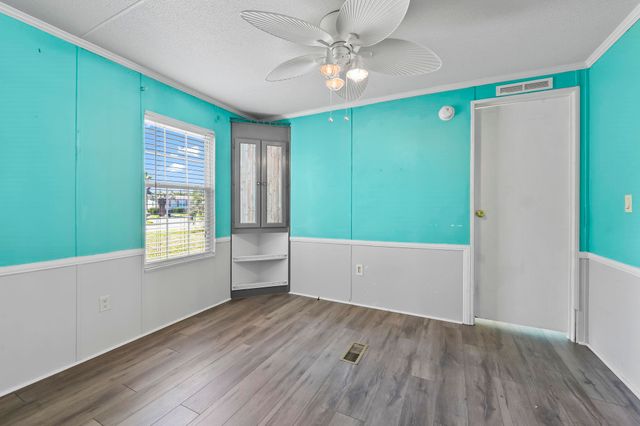 726 Oliver Dr., Murrells Inlet, SC 29576