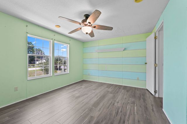 726 Oliver Dr., Murrells Inlet, SC 29576
